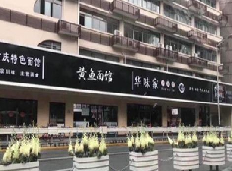 铜梁区政府为什么要统一规划店铺招牌？